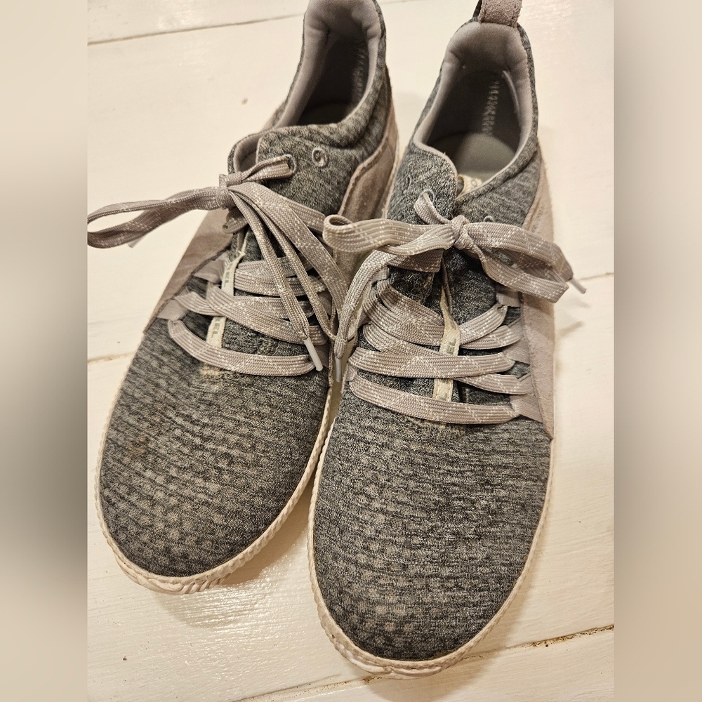 Sorel Gray Athletic Shoes